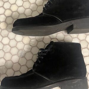 Ann Taylor Women’s Black Chukka Boots